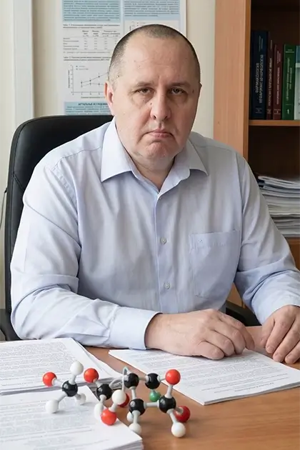 Врач Александр Эдигер, клинический фармаколог